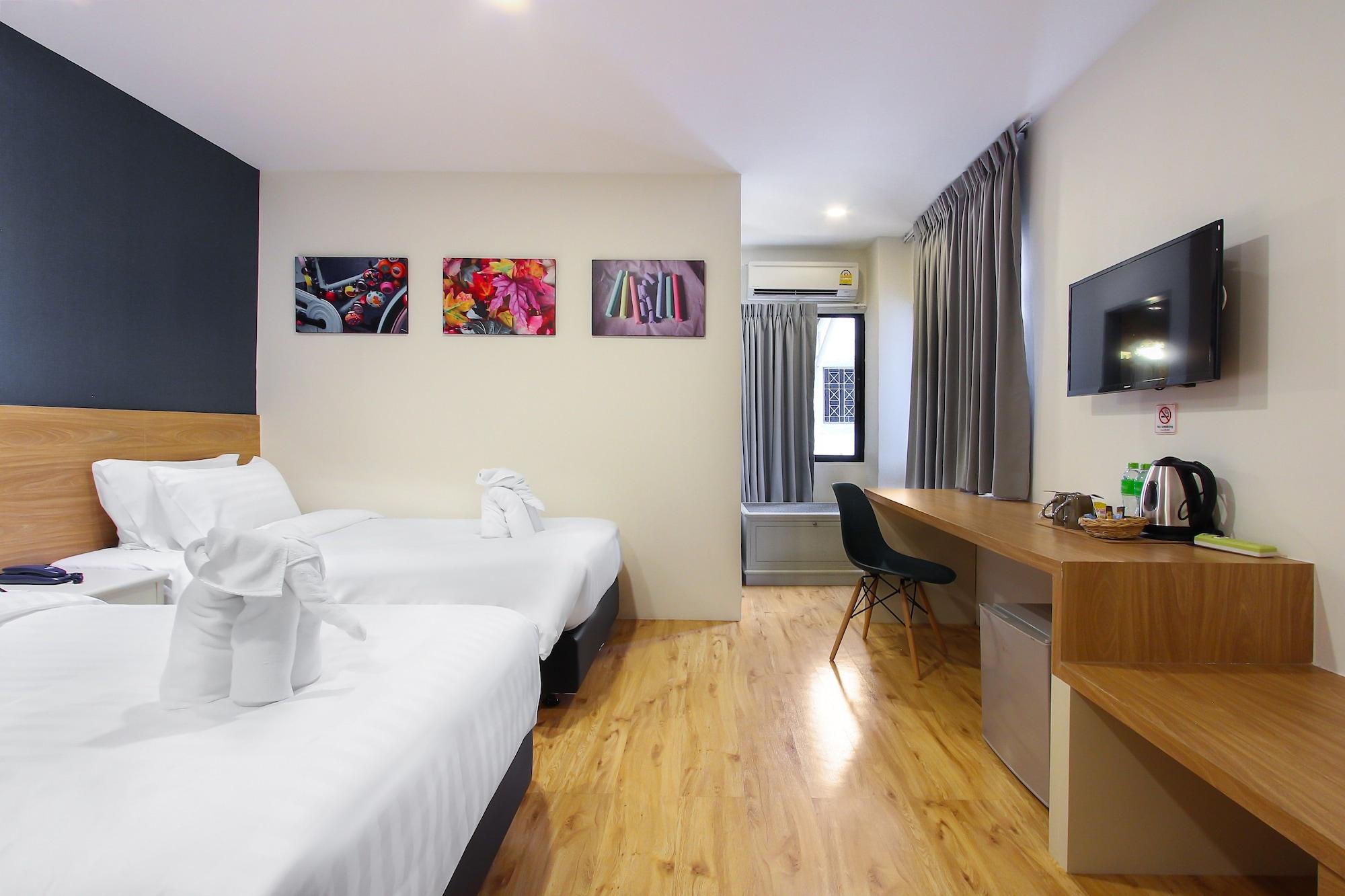Pula Silom Otel Bangkok Dış mekan fotoğraf