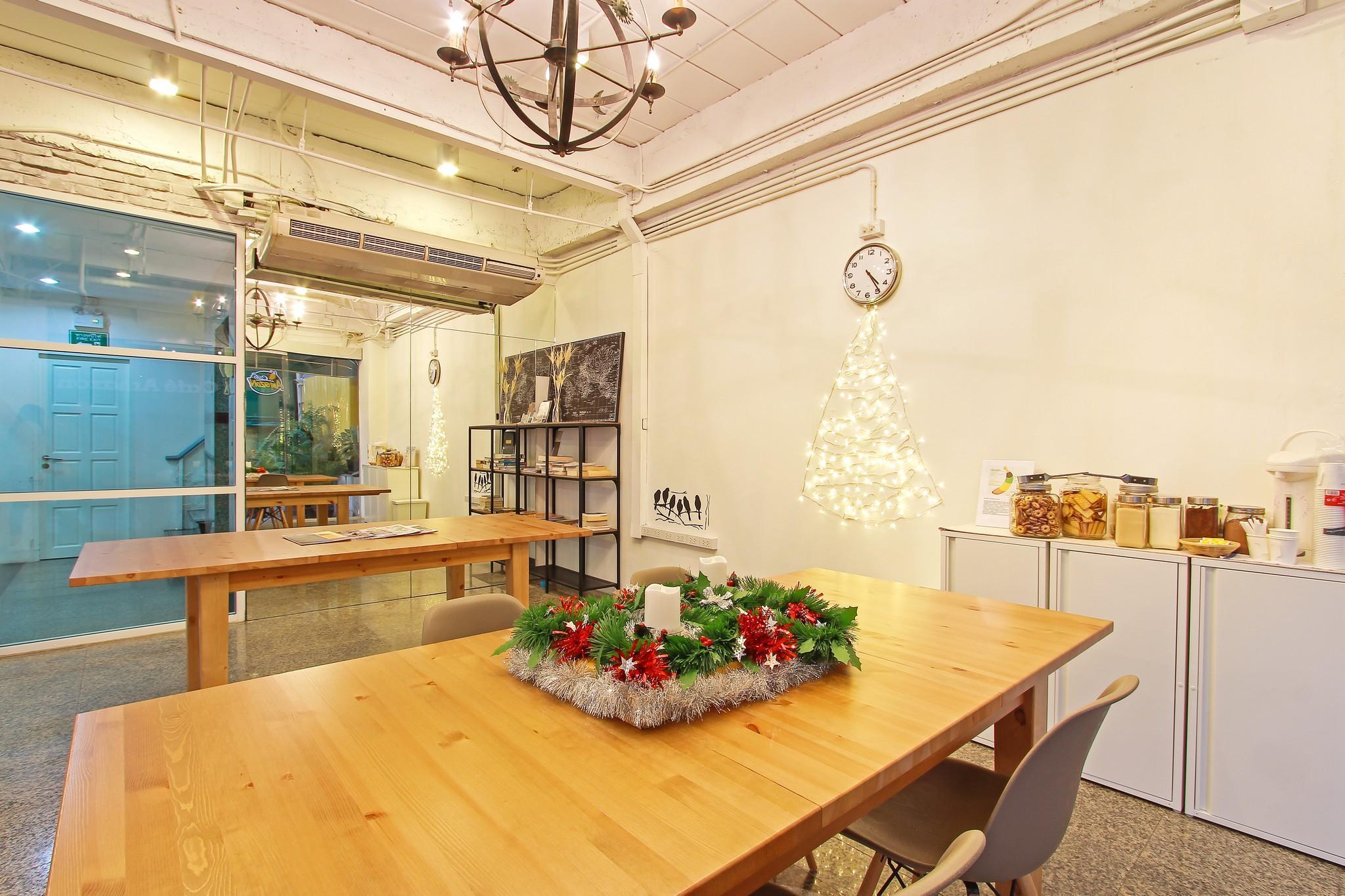 Pula Silom Otel Bangkok Dış mekan fotoğraf