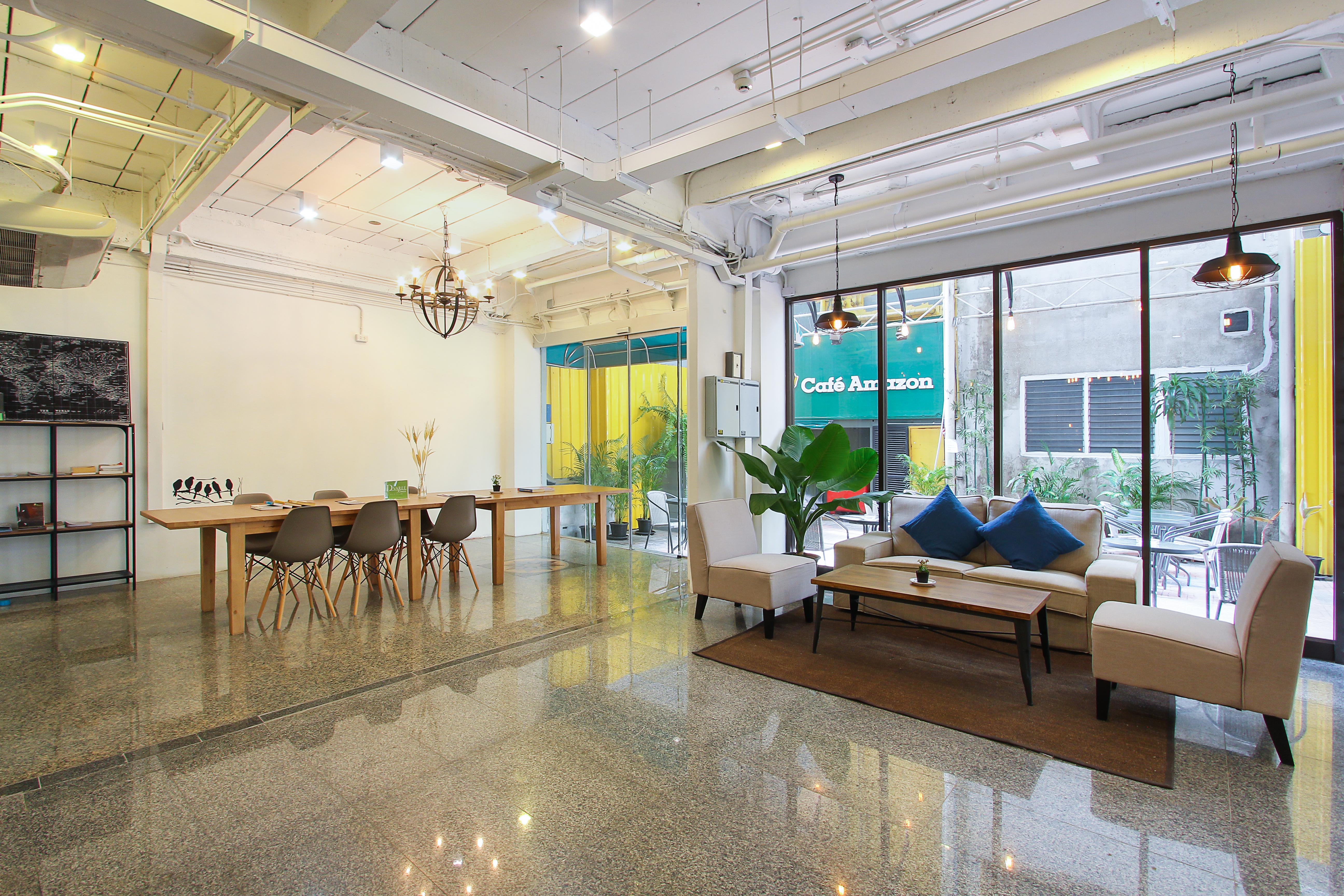 Pula Silom Otel Bangkok Dış mekan fotoğraf